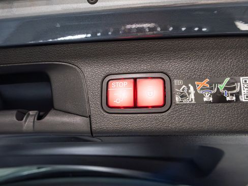 Used 2026 Mercedes-Benz GLS 63 AMG 4MATIC image 56