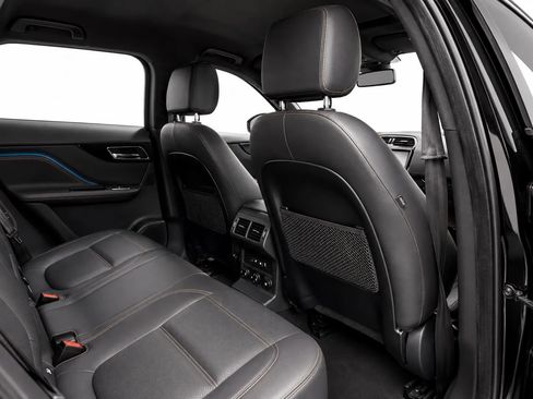 Used 2019 Jaguar F-PACE Prestige AWD/4WD image 15