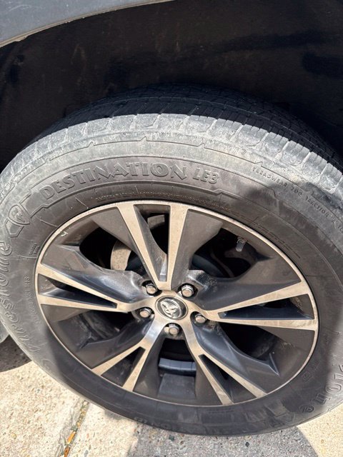 Used 2016 Toyota Highlander XLE FWD image 21