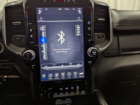 Used 2021 RAM 2500 Laramie w/ Night Edition image 20