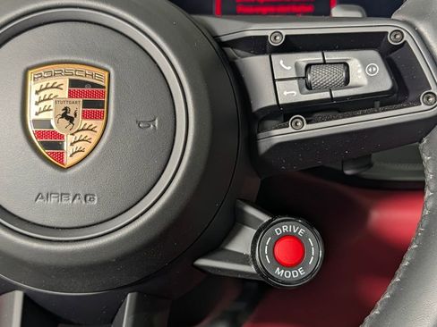 Certified 2025 Porsche 911 Carrera S RWD image 37