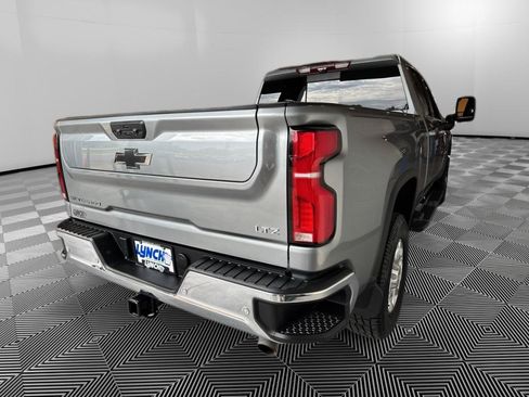 Used 2024 Chevrolet Silverado 2500 LTZ w/ LTZ Premium Package AWD/4WD image 5
