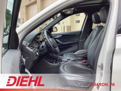 Used 2016 BMW X1 xDrive28i AWD/4WD image 9