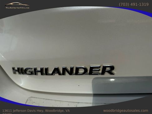 Used 2017 Toyota Highlander Limited image 13