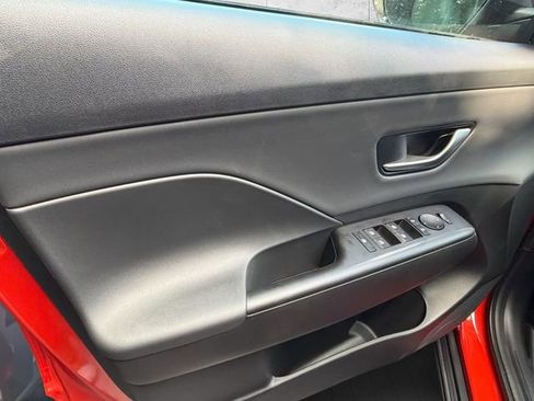 New 2026 Hyundai Kona SEL Premium image 5