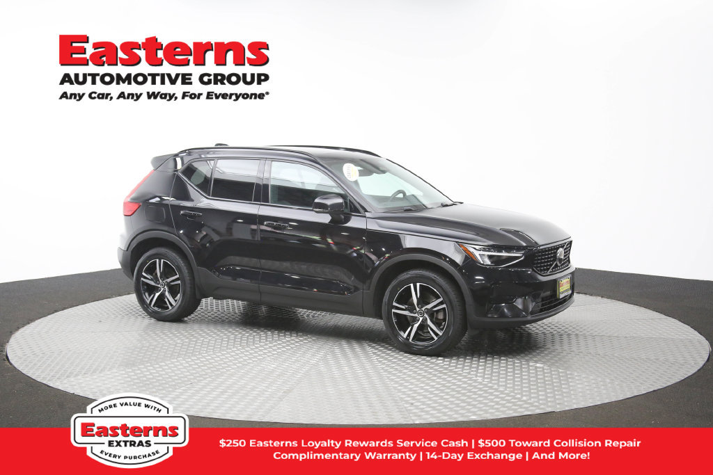 Used 2024 Volvo XC40 B5 Core AWD/4WD image 49