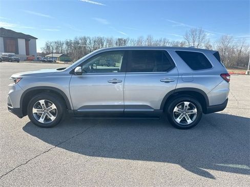 Used 2023 Honda Pilot EX-L image 10