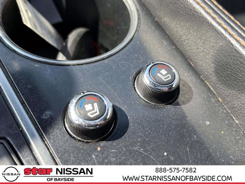 Used 2021 Nissan Maxima SR w/ Sport Mat Group image 31