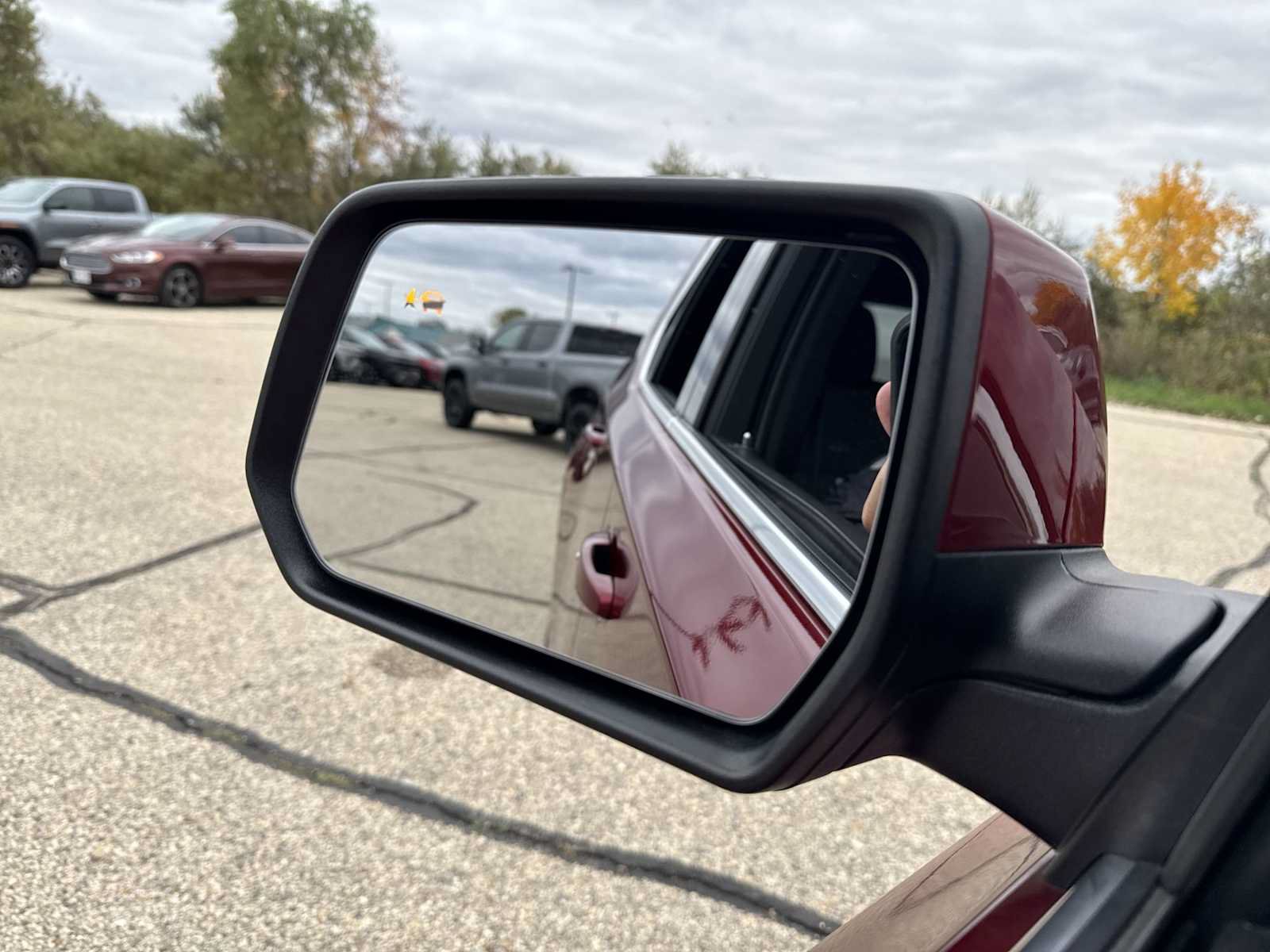 Certified 2023 Chevrolet Traverse LT w/ Rear Camera Mirror Package AWD/4WD image 43