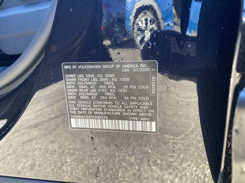 New 2026 Volkswagen Atlas SE image 40