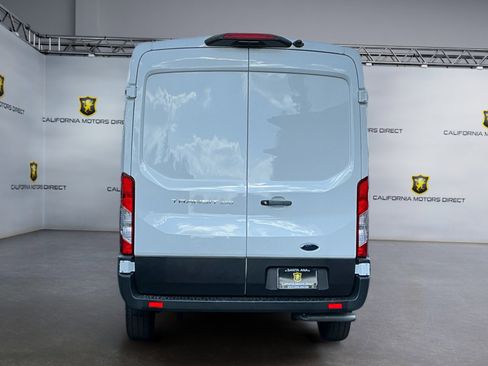 Used 2023 Ford Transit 250 Medium Roof image 6