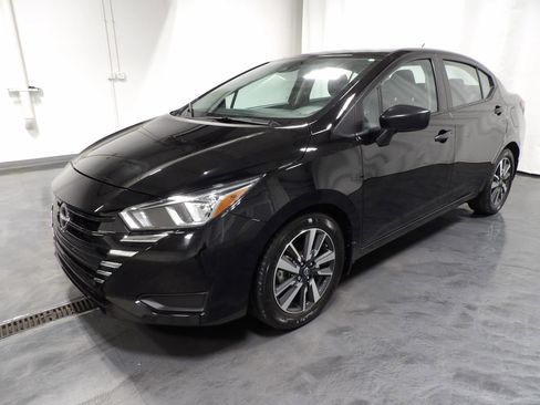 Used 2024 Nissan Versa S w/ S Plus Package FWD image 3