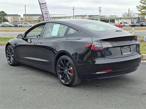 Used 2018 Tesla Model 3 Long Range image 4