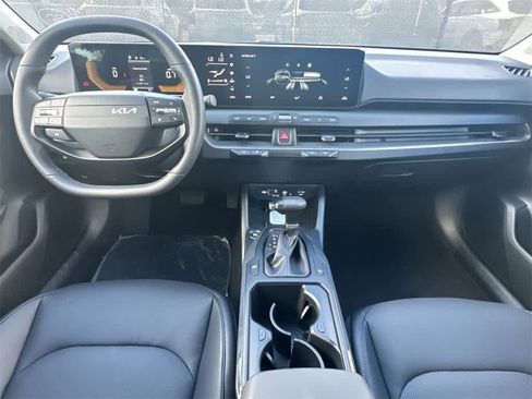 New 2026 Kia K4 EX image 24