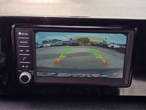 Used 2025 Nissan Kicks S image 22