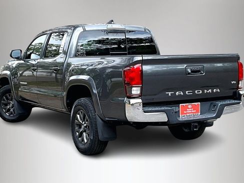 Used 2020 Toyota Tacoma SR5 image 4