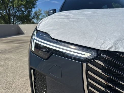 New 2026 Volvo XC90 B6 Plus w/ Protection Package Premier image 10