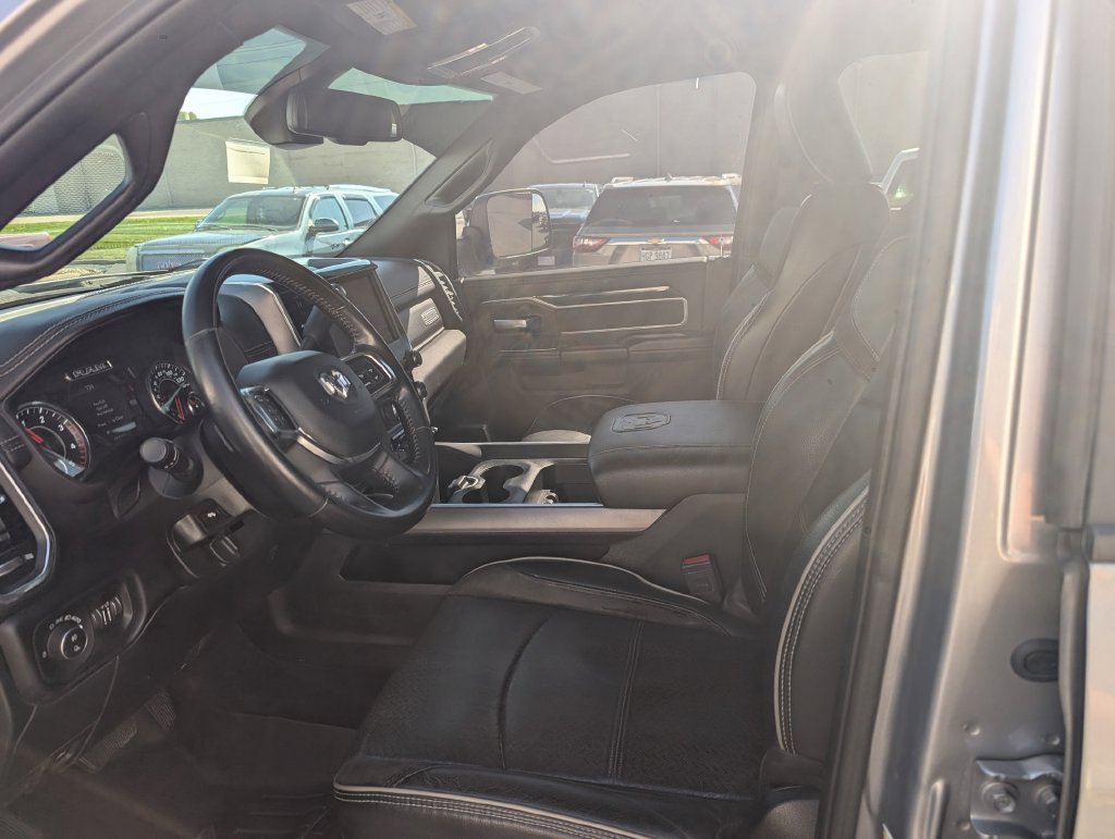 Used 2021 RAM 2500 Laramie w/ Night Edition AWD/4WD image 19