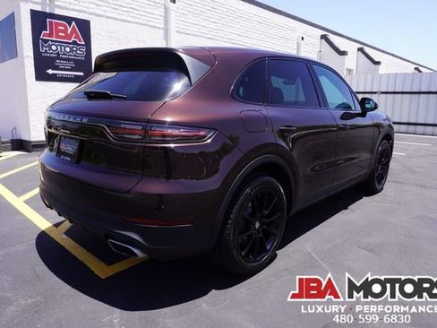 Used 2020 Porsche Cayenne AWD/4WD image 3