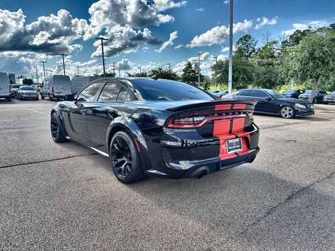 Used 2023 Dodge Charger SRT Hellcat w/ Harman/Kardon Audio Group RWD image 6