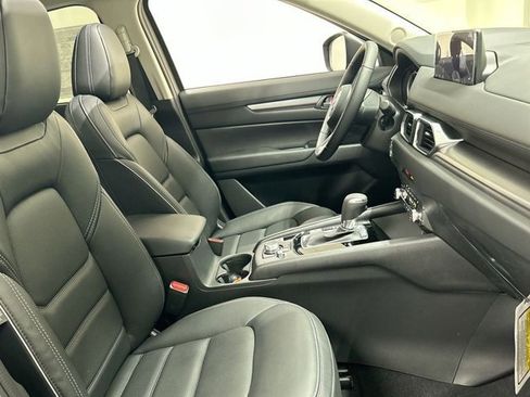 New 2025 MAZDA CX-5 AWD 2.5 S w/ Preferred Package image 23