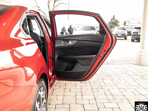 Used 2019 Kia Forte LXS image 25