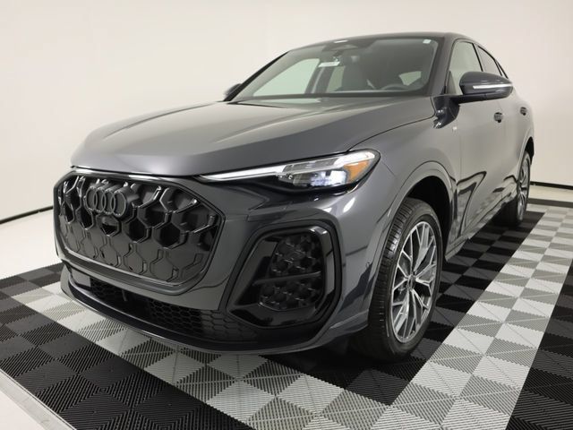New 2026 Audi Q5 Premium Plus AWD/4WD image 1