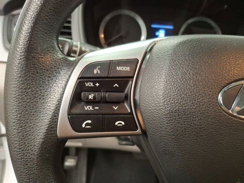 Used 2019 Hyundai Sonata SE image 18