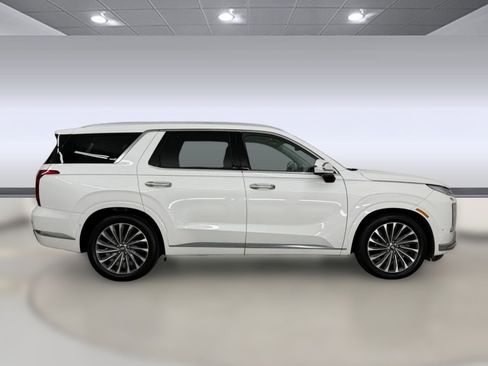 Used 2024 Hyundai Palisade Calligraphy AWD/4WD image 8