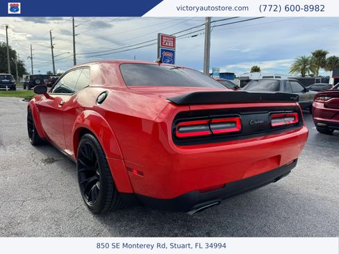 Used 2020 Dodge Challenger R/T Scat Pack w/ Shaker Package RWD image 12