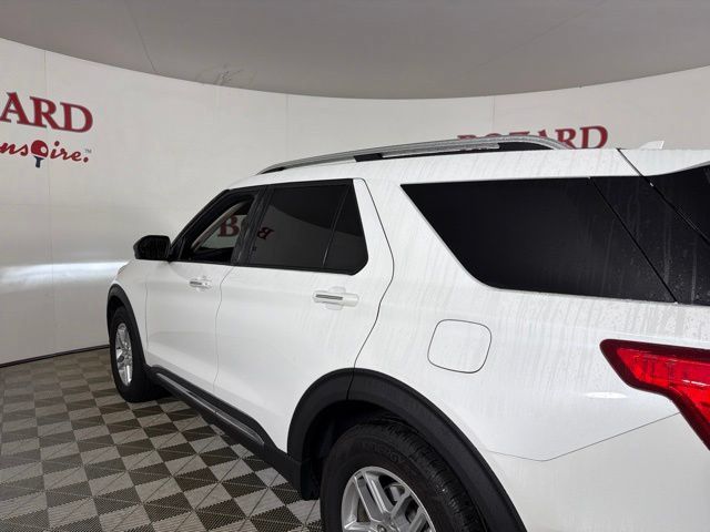 Used 2023 Ford Explorer Limited RWD image 9