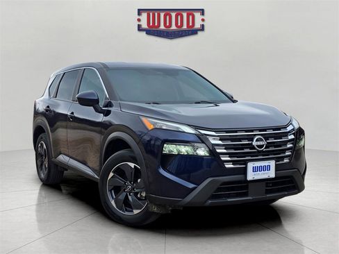 Used 2024 Nissan Rogue SV image 1
