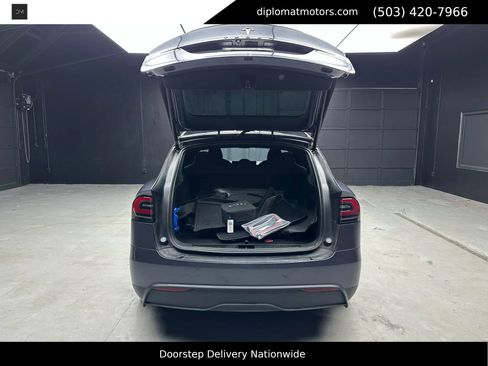 Used 2023 Tesla Model X image 41
