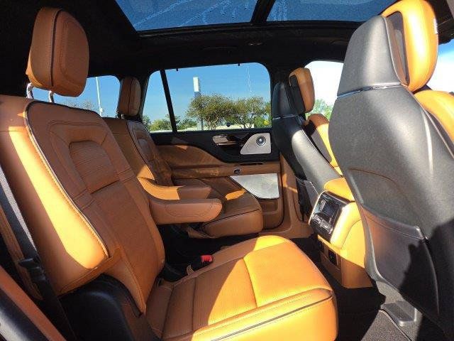 Used 2023 Lincoln Aviator Black Label AWD/4WD image 22