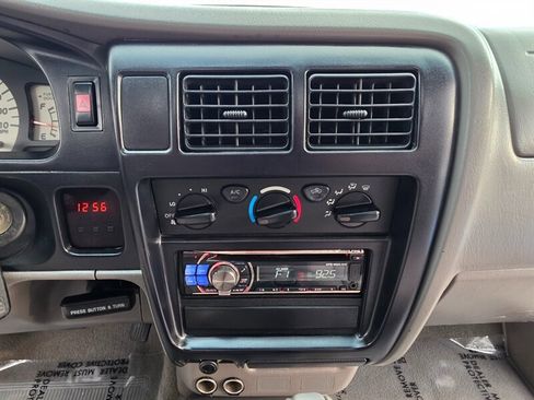 Used 2003 Toyota Tacoma 4x4 Double Cab image 40