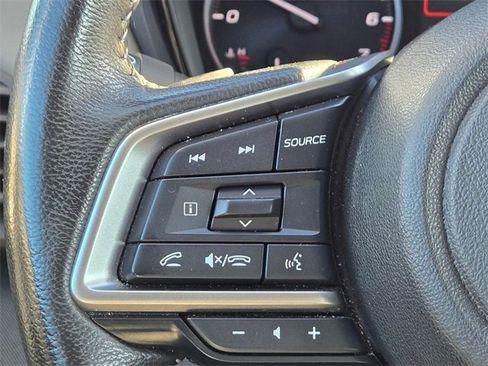 Used 2023 Subaru Outback Premium image 9