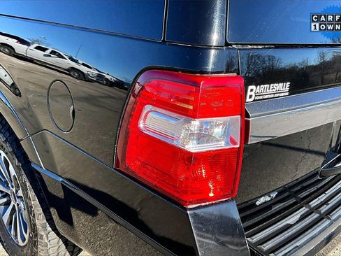 Used 2016 Ford Expedition EL XLT image 28