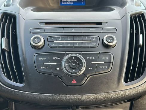 Used 2018 Ford Escape SE w/ SE Sport Appearance Package AWD/4WD image 25