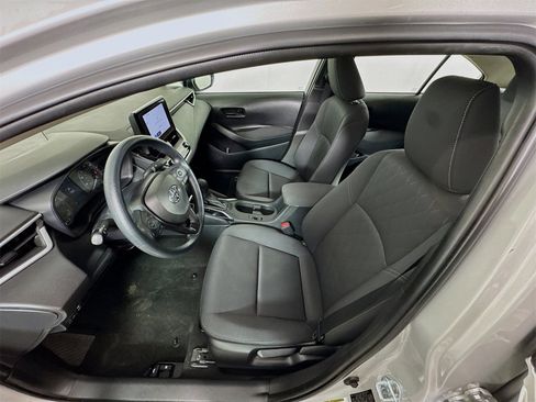 Used 2024 Toyota Corolla LE image 17