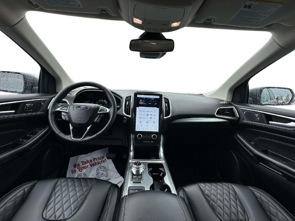Certified 2024 Ford Edge Titanium AWD/4WD image 13