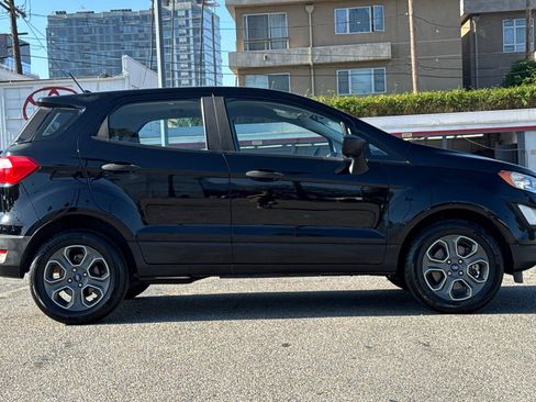 Used 2020 Ford EcoSport S FWD image 3