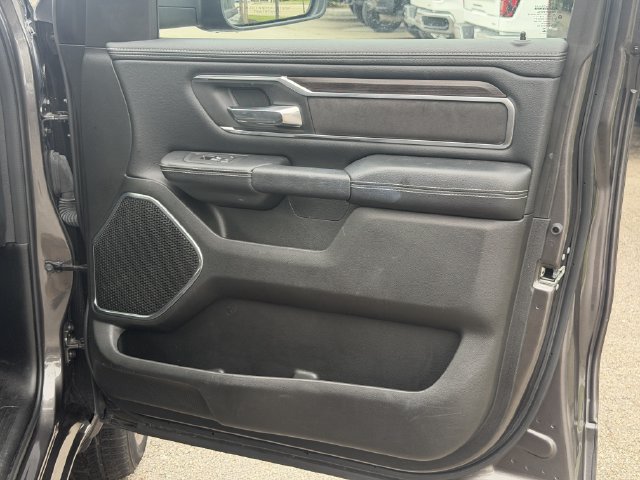 Used 2026 RAM 1500 Laramie AWD/4WD image 34