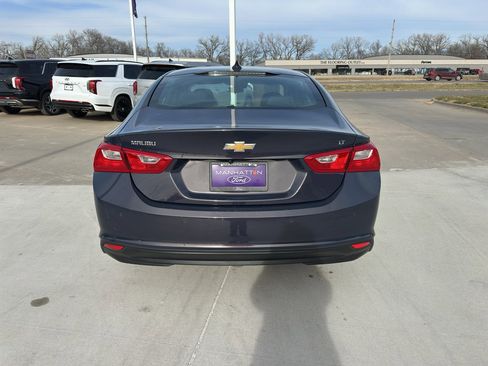 Used 2025 Chevrolet Malibu LT image 9