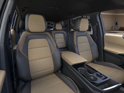 New 2027 Chevrolet Equinox ACTIV w/ Safety and Technology Package FWD image 16