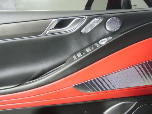 Used 2023 Genesis G80 2.5T w/ Sport Prestige Package image 8