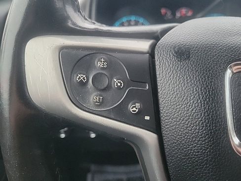 Used 2019 GMC Canyon SLE w/ SLE Convenience Package image 11