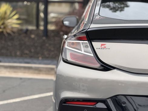 Used 2017 Chevrolet Volt Premier w/ Driver Confidence II Package image 15