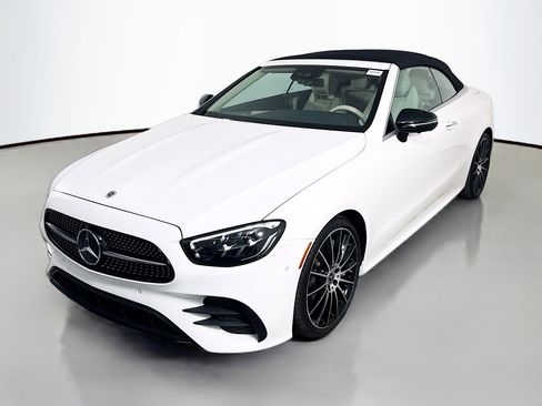 Used 2022 Mercedes-Benz E 450 Cabriolet image 4