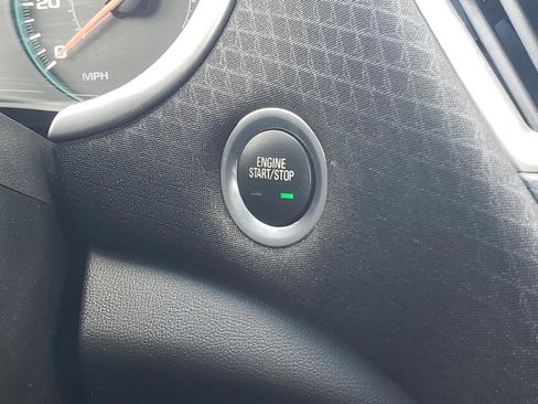 Used 2024 Chevrolet Malibu LT image 35