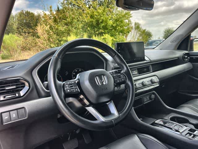 Certified 2023 Honda Pilot Touring image 15